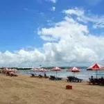 Menikmati Keindahan Wisata Populer Pantai Kuta, Bali !